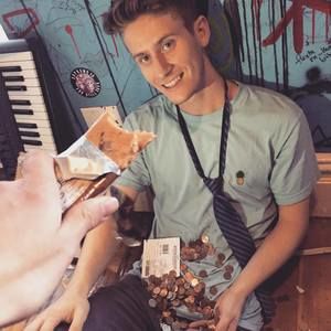 Meet your Posher, Jared